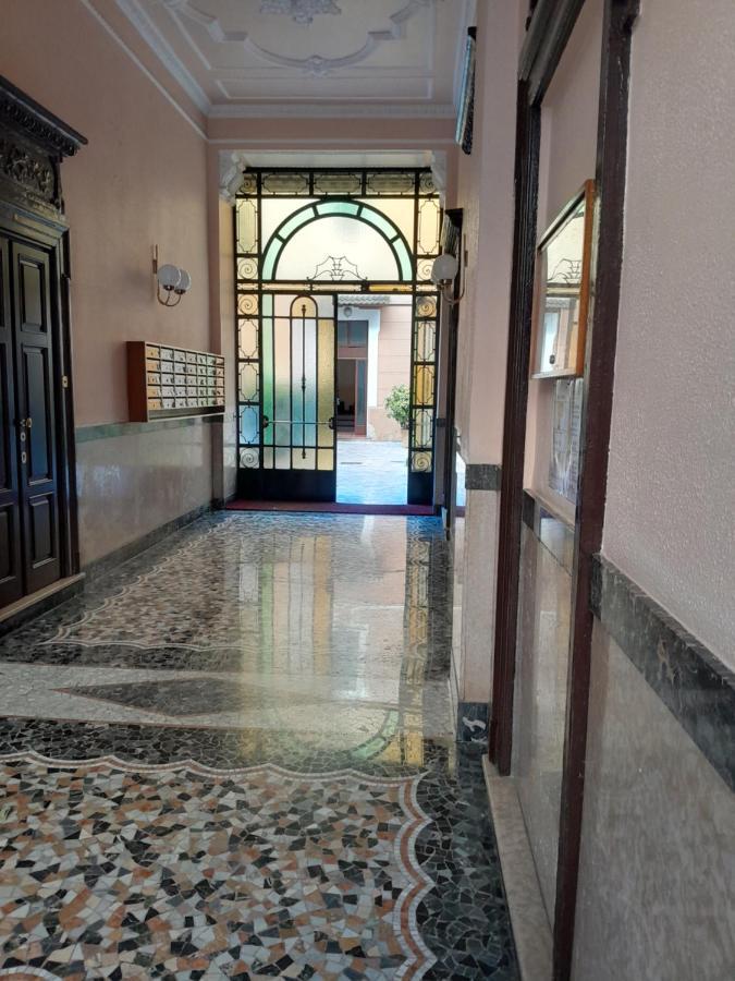 Appartamento Martina, Silenzioso A 100 Metri Dalla Metropolitana Milán Exterior foto